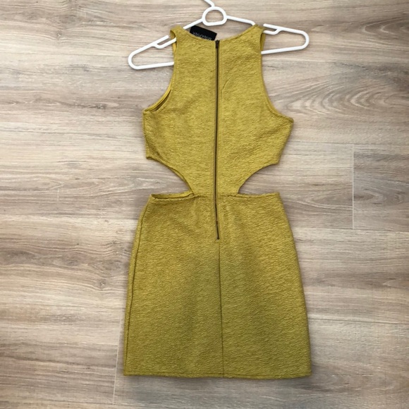 Minkpink Bodycon Cut Out Dress ⚡️⚡️ - Picture 3 of 6